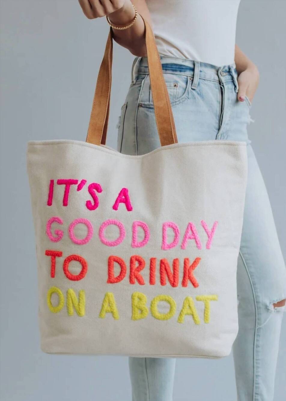 NEW PANACHE women's drink on a boat tote in cream